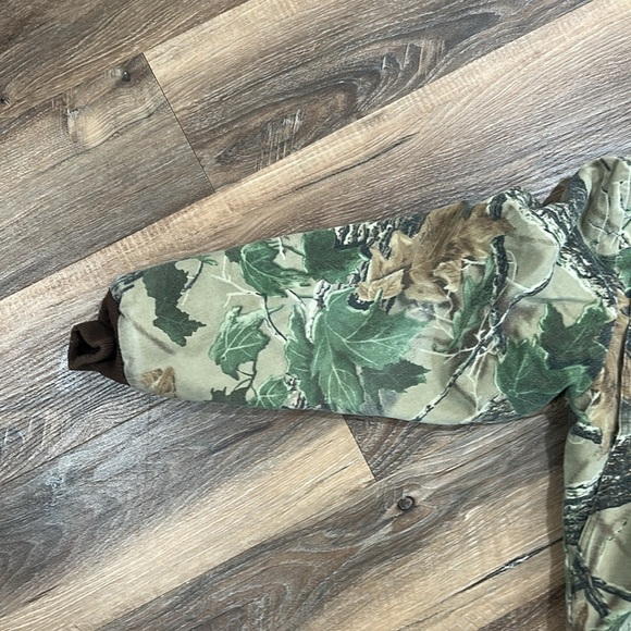 Cabelas vintage style realtree camo jacket boys w/ hood, quilted lining pockets - Picture 12 of 13